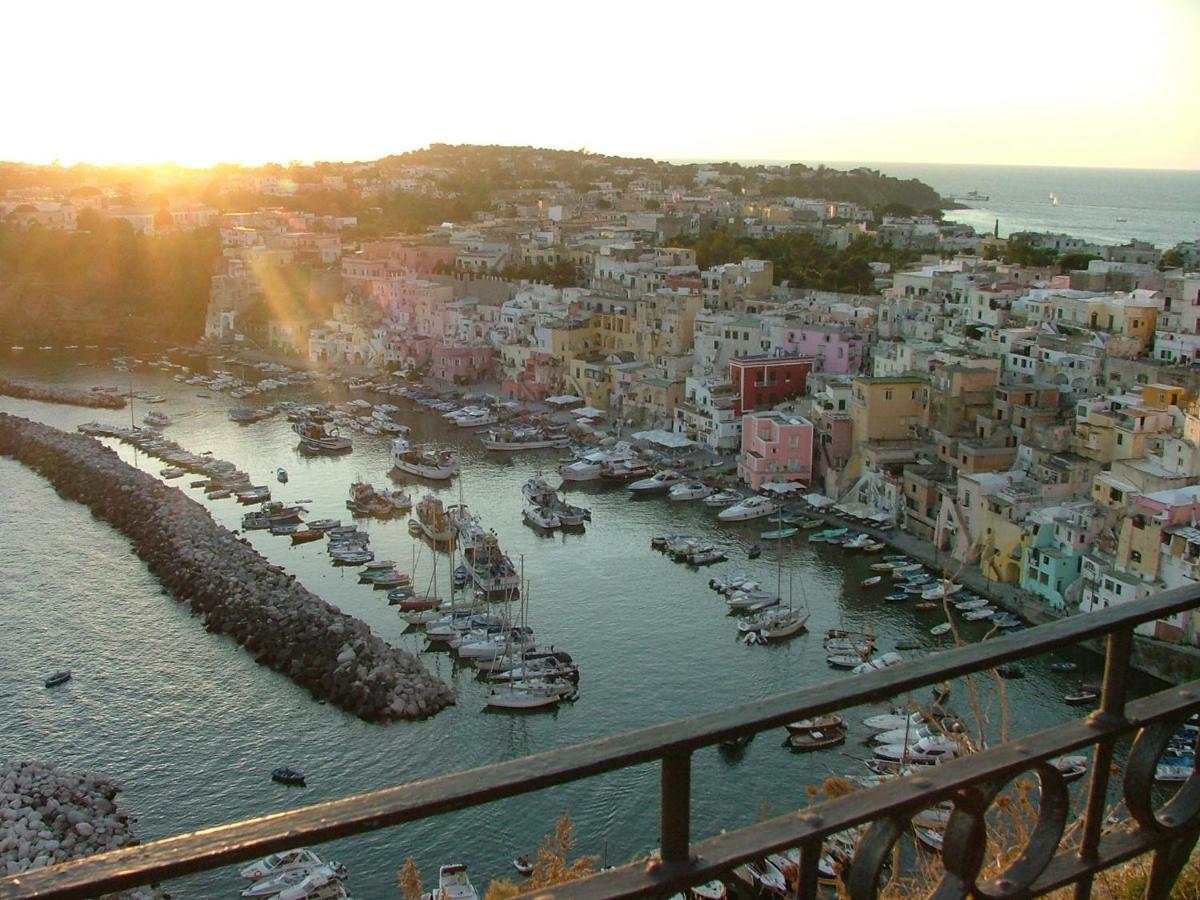 Casa Geltrude Al Porto Villa Procida Eksteriør bilde